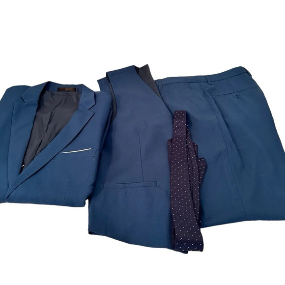 NWT Men's 3 Piece Slim Fit Suit Set, One Button Solid Jacket Vest Pants with Tie - Picture 3 of 8